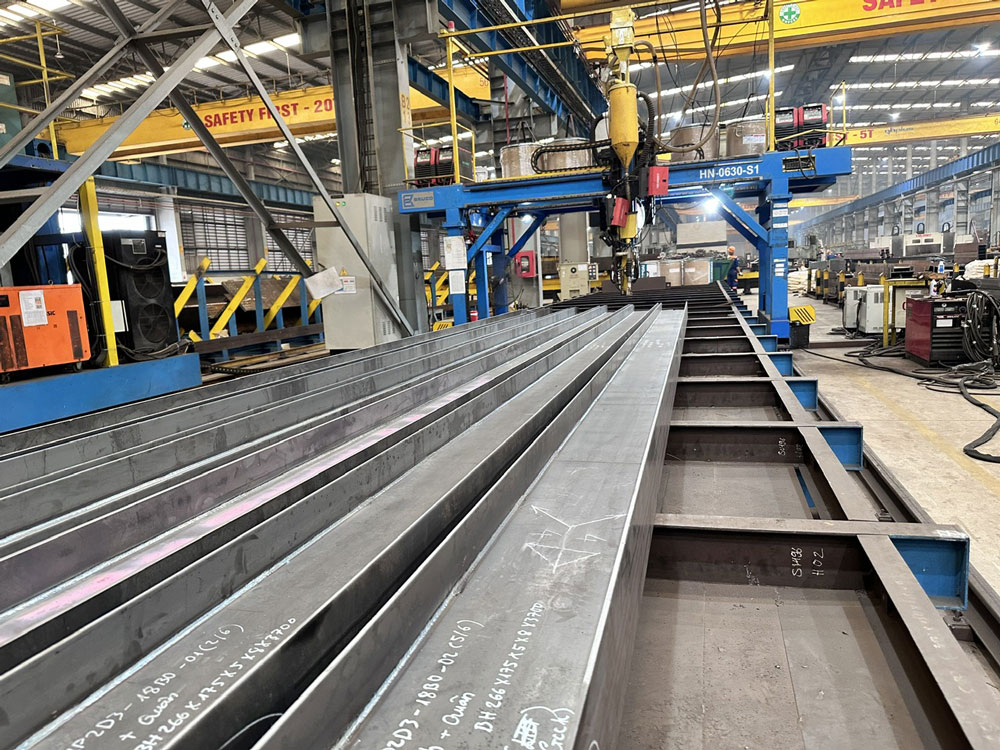 Định nghĩa máy hàn dầm